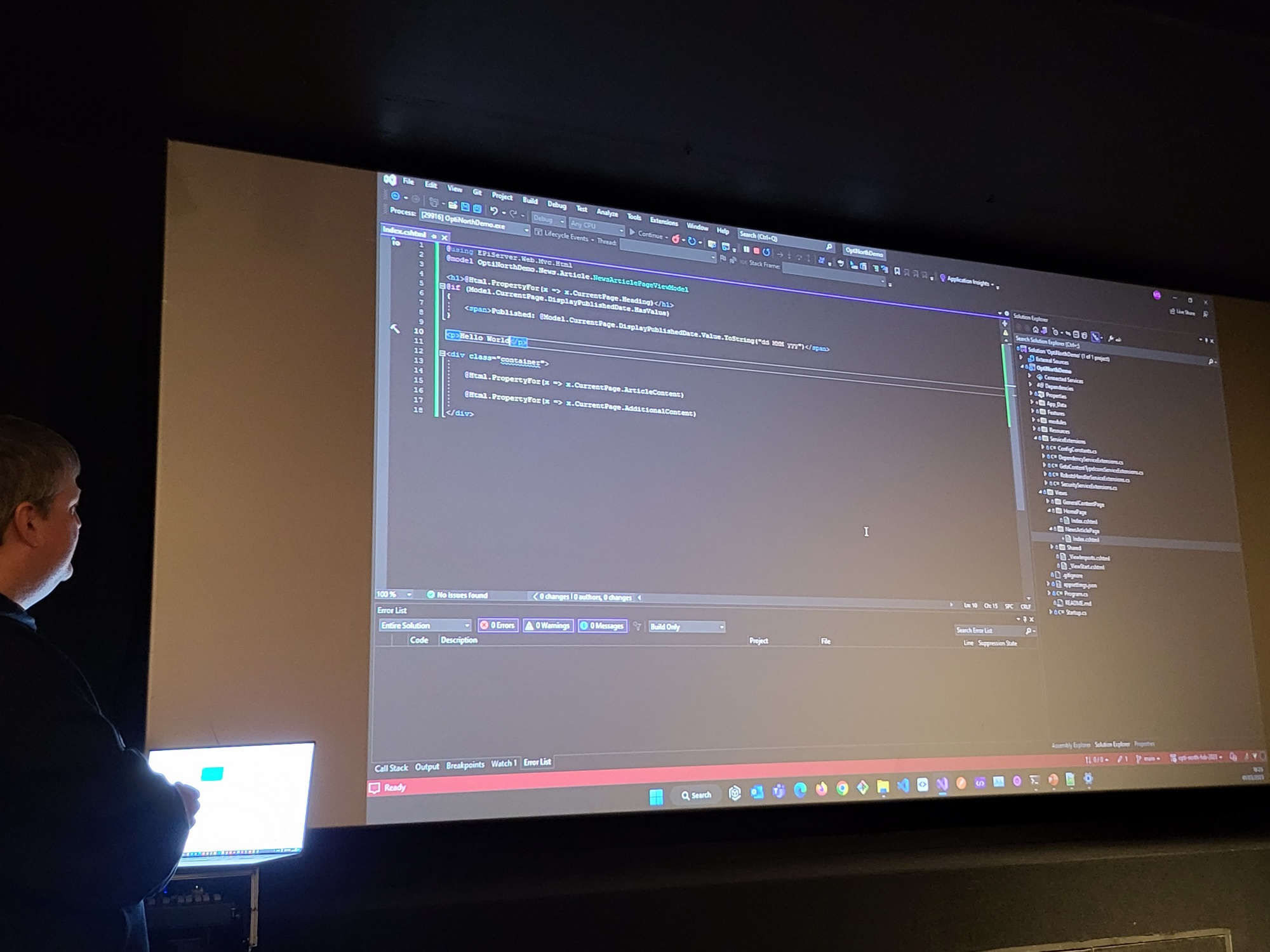 Mark doing a demo of utilising Razor Class Libraries